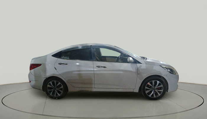 2013 Hyundai Verna FLUIDIC 1.6 VTVT SX, Petrol, Manual, 1,13,911 km, exterior