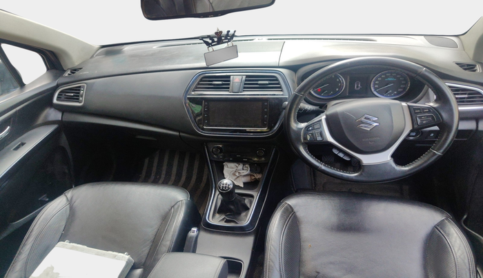 2020 Maruti S Cross ALPHA 1.5, Petrol, Manual, 35,700 km, interior