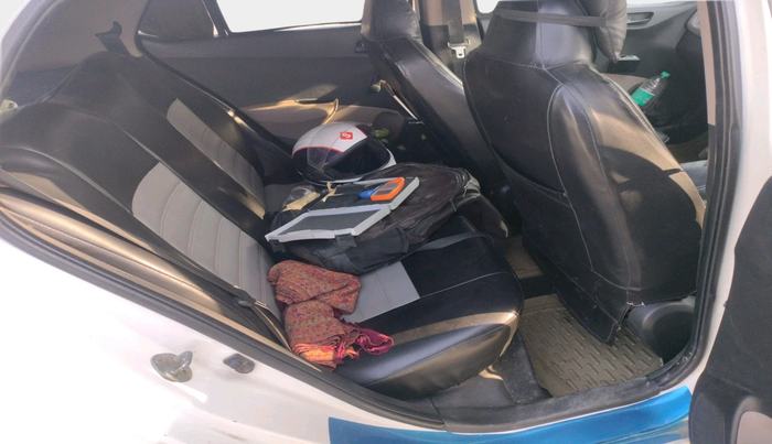 2017 Hyundai GRAND i10 PRIME T  CRDI, Diesel, Manual, 1,39,534 km, interior