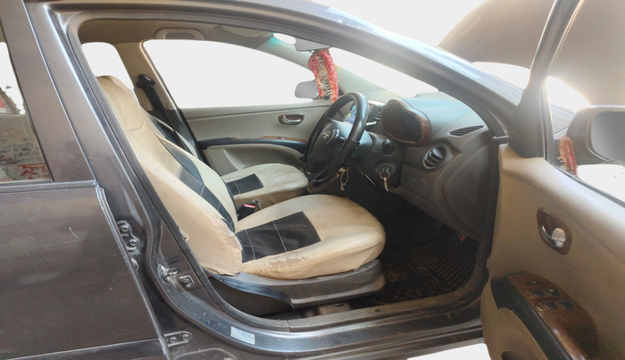 2012 Hyundai i10 MAGNA 1.1, Petrol, Manual, 83,510 km, interior