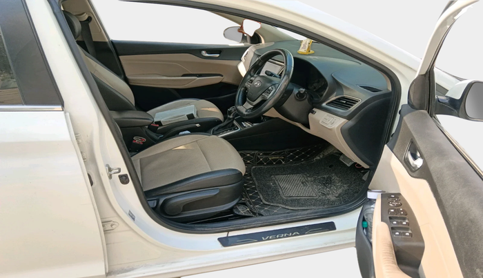 2019 Hyundai Verna 1.6 VTVT SX (O) AT, Petrol, Automatic, 55,167 km, interior