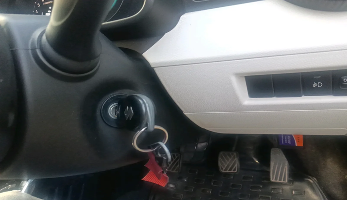 2022 Maruti IGNIS DELTA 1.2, Petrol, Manual, 22,870 km, interior