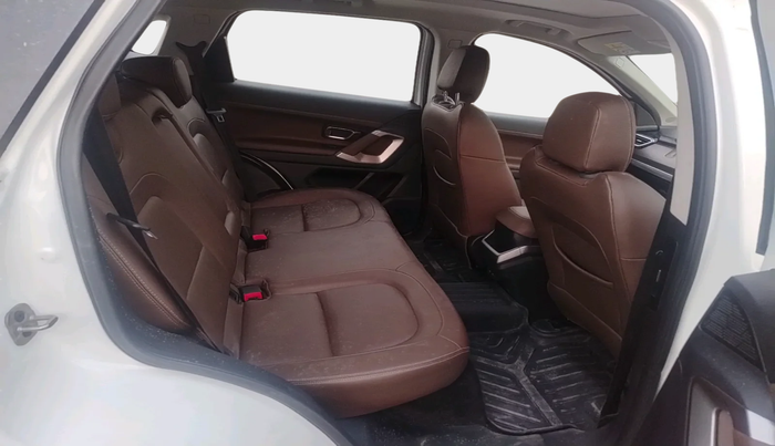 2022 Tata Harrier XZA PLUS 2.0L, Diesel, Automatic, 43,546 km, interior