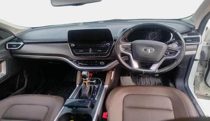 2022 Tata Harrier XZA PLUS 2.0L, Diesel, Automatic, 43,546 km, interior