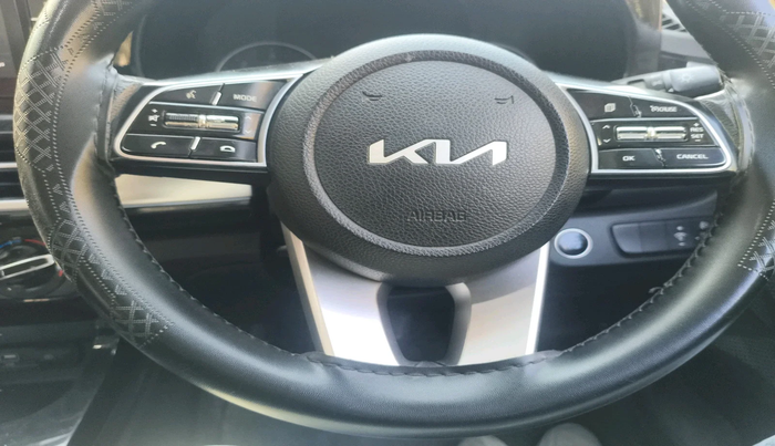 2021 KIA SELTOS HTK PLUS AT 1.5 DIESEL, Diesel, Automatic, 1,40,850 km, interior