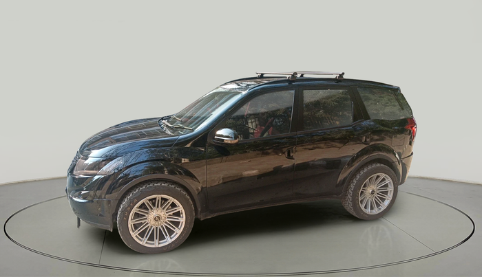 2021 Mahindra XUV500 W7, Diesel, Manual, 84,026 km, exterior