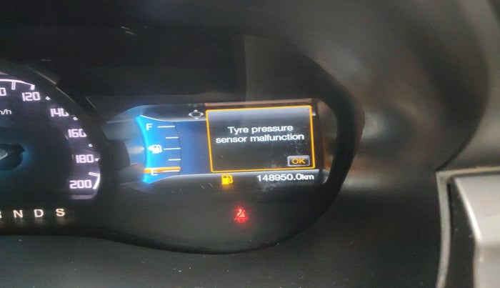 2017 Ford Endeavour TITANIUM 3.2 4X4 AT, Diesel, Automatic, 1,48,950 km, interior