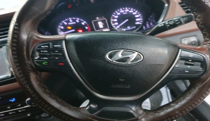 2016 Hyundai Elite i20 ASTA 1.2 (O), Petrol, Manual, 99,078 km, interior