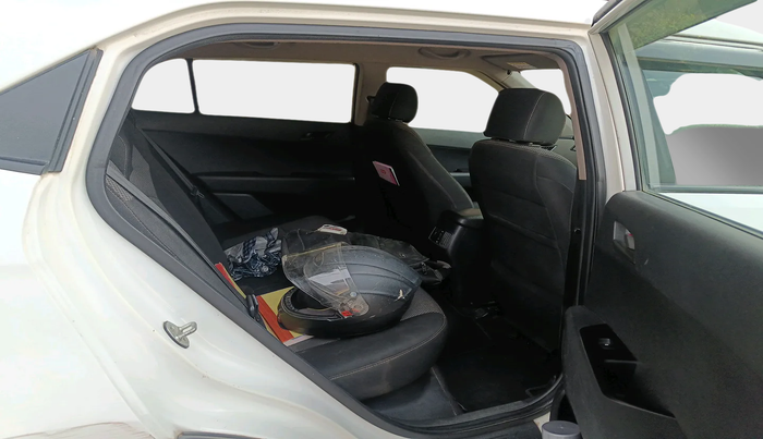 2017 Hyundai Creta E PLUS 1.4 DIESEL, Diesel, Manual, 79,104 km, interior