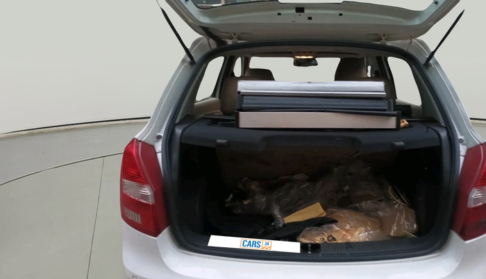 2010 Skoda Fabia ELEGANCE 1.2 MPI, Petrol, Manual, 1,16,845 km, exterior