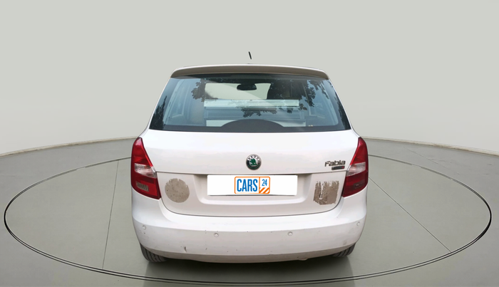 2010 Skoda Fabia ELEGANCE 1.2 MPI, Petrol, Manual, 1,16,845 km, exterior