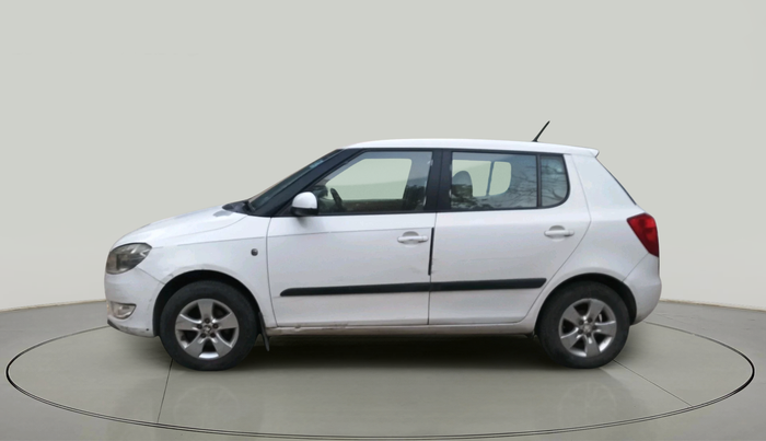 2010 Skoda Fabia ELEGANCE 1.2 MPI, Petrol, Manual, 1,16,845 km, exterior