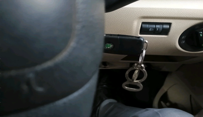 2010 Skoda Fabia ELEGANCE 1.2 MPI, Petrol, Manual, 1,16,845 km, interior