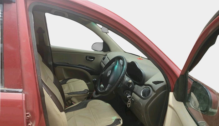 2011 Hyundai i10 MAGNA 1.2, Petrol, Manual, 62,257 km, interior