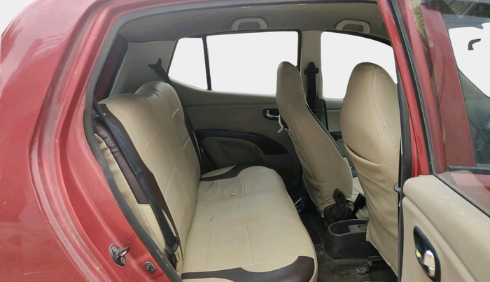 2011 Hyundai i10 MAGNA 1.2, Petrol, Manual, 62,257 km, interior