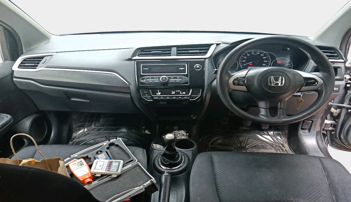 2018 Honda BR-V 1.5L I-VTEC S, Petrol, Manual, 2,51,110 km, interior