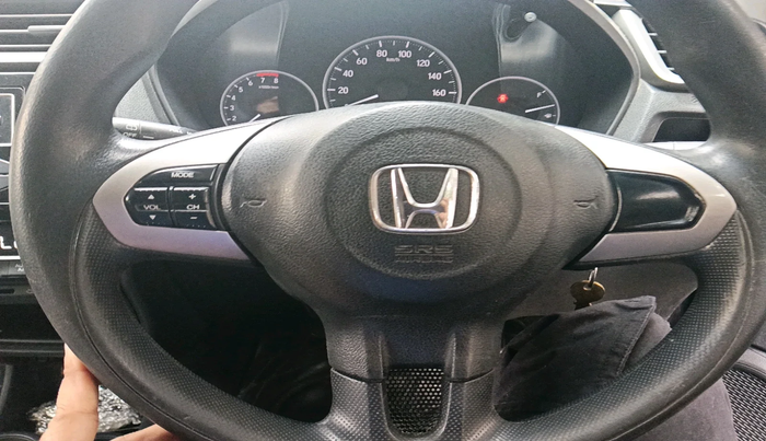 2018 Honda BR-V 1.5L I-VTEC S, Petrol, Manual, 2,51,110 km, interior