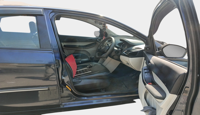 2022 Tata TIGOR XZ CNG, Petrol, Manual, 65,756 km, interior