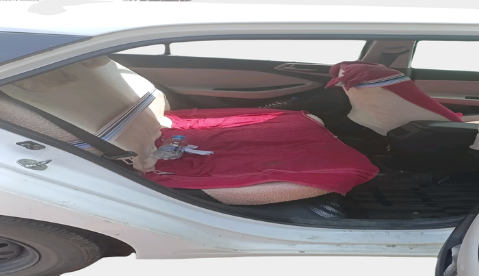 2017 Hyundai Elite i20 ASTA 1.2 (O), Petrol, Manual, 57,567 km, interior