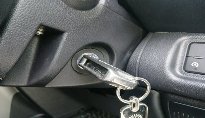 2025 Mahindra Thar LX P 2WD AT HT, Petrol, Automatic, 11,521 km, interior