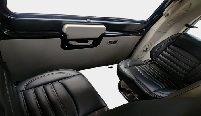 2020 Mahindra Scorpio S5, Diesel, Manual, 1,01,483 km, interior