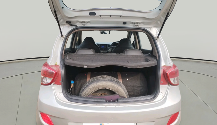 2014 Hyundai Grand i10 MAGNA 1.2 KAPPA VTVT, Petrol, Manual, 1,04,056 km, exterior