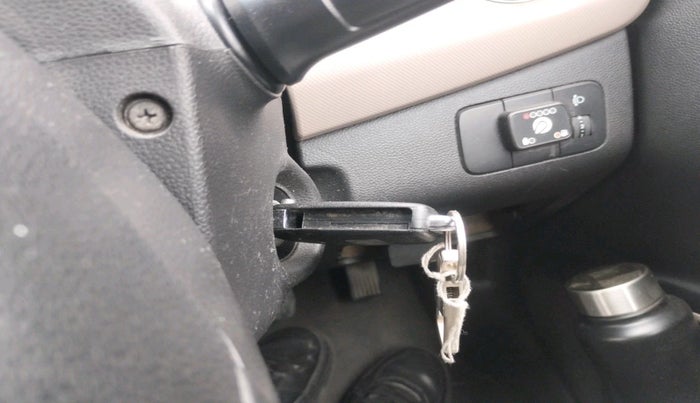 2014 Hyundai Grand i10 MAGNA 1.2 KAPPA VTVT, Petrol, Manual, 1,04,056 km, interior