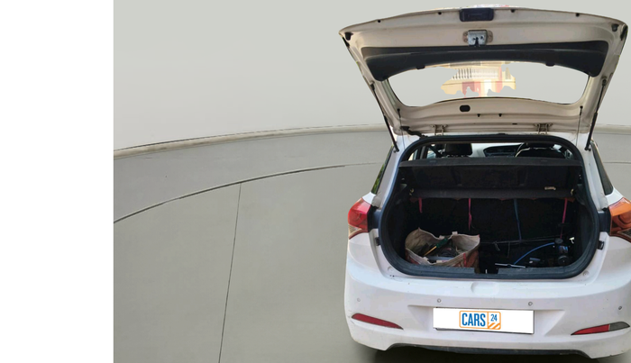2016 Hyundai Elite i20 MAGNA 1.4 CRDI, Diesel, Manual, 1,00,258 km, exterior