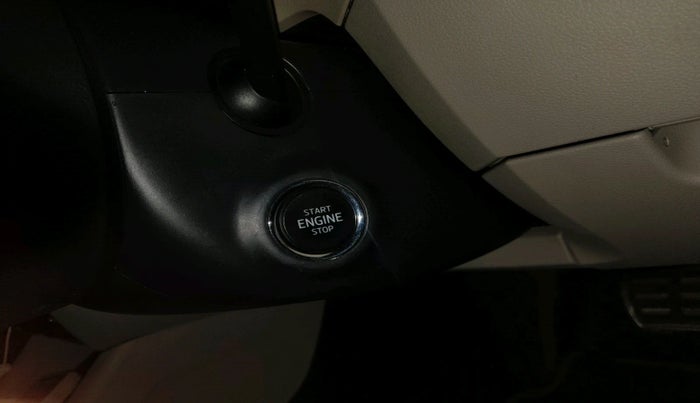 2017 Skoda Octavia STYLE PLUS AT 1.8 TSI, Petrol, Automatic, 1,36,256 km, interior