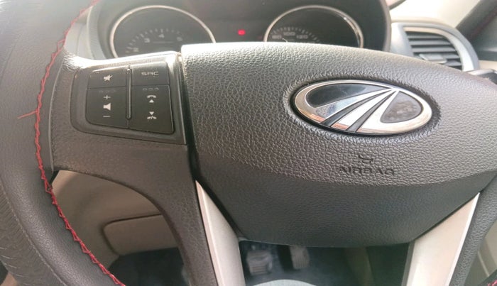 2017 Mahindra TUV300 T8, Diesel, Manual, 59,259 km, interior