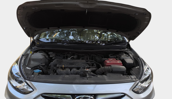 2012 Hyundai Verna FLUIDIC 1.4 VTVT CX, Petrol, Manual, 76,505 km, exterior