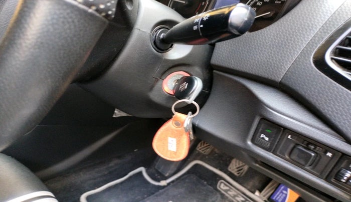 2017 Maruti Vitara Brezza VDI (O), Diesel, Manual, 32,158 km, interior