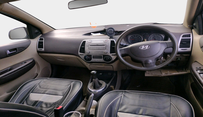 2011 Hyundai i20 MAGNA 1.2, Petrol, Manual, 88,116 km, interior