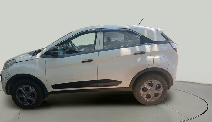 2018 Tata NEXON XM DIESEL, Diesel, Manual, 96,920 km, exterior