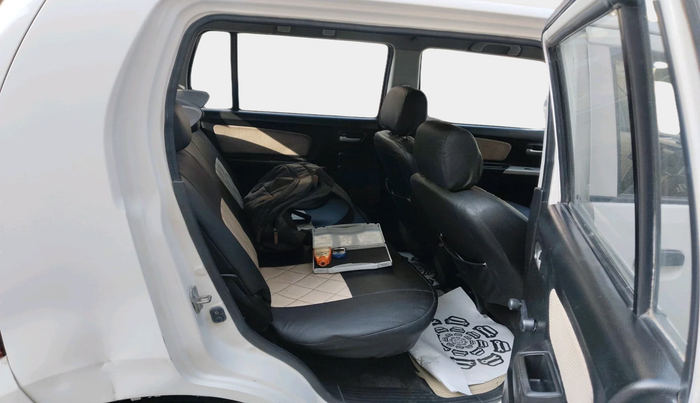 2017 Maruti Wagon R 1.0 LXI CNG, Petrol, Manual, 92,937 km, interior