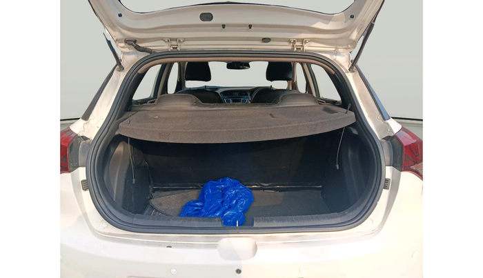 2017 Hyundai Elite i20 SPORTZ 1.2, Petrol, Manual, 1,08,053 km, exterior