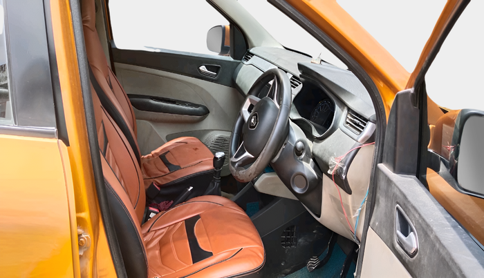 2020 Renault TRIBER RXZ, Petrol, Manual, 1,74,596 km, interior