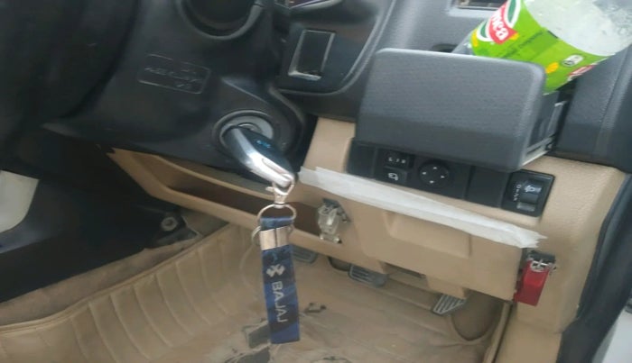 2016 ISUZU D-Max V Cross 4*4 MT, Diesel, Manual, 84,642 km, interior