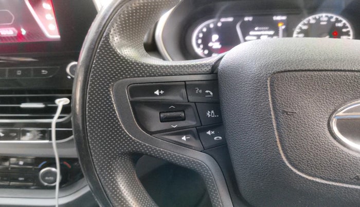 2021 Tata Safari XZA, Diesel, Automatic, 1,07,011 km, interior