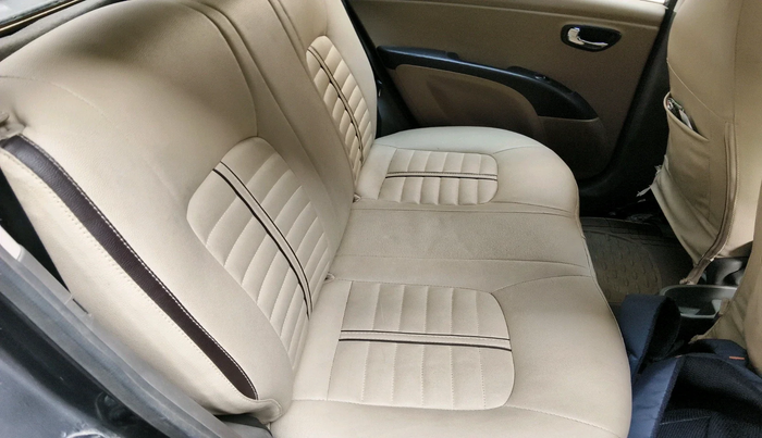 2012 Hyundai i10 MAGNA 1.2, Petrol, Manual, 72,455 km, interior