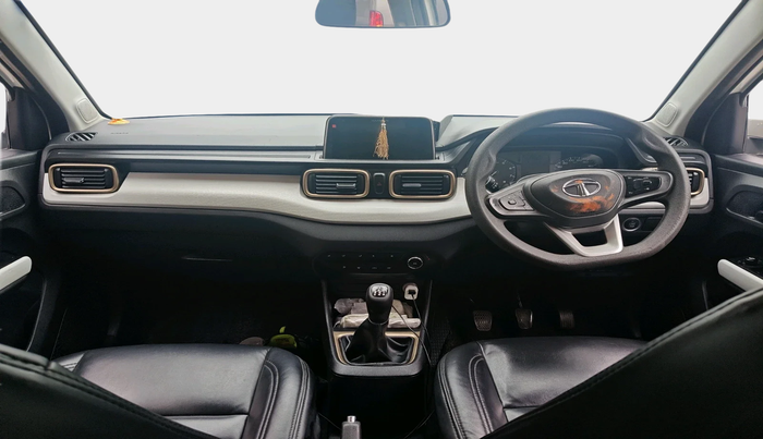 2022 Tata PUNCH ACCOMPLISHED MT, Petrol, Manual, 1,20,299 km, interior