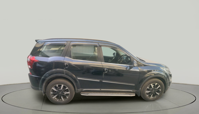 2018 Mahindra XUV500 W11 AT, Diesel, Automatic, 80,926 km, exterior