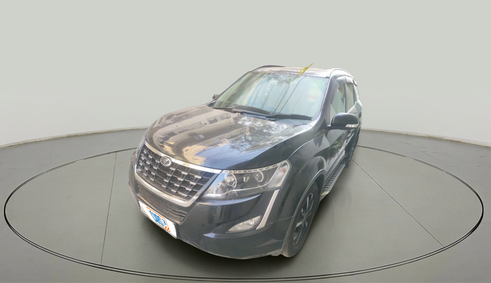 2018 Mahindra XUV500 W11 AT, Diesel, Automatic, 80,926 km, exterior