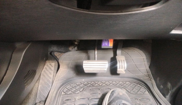 2018 Mahindra XUV500 W11 AT, Diesel, Automatic, 80,926 km, interior