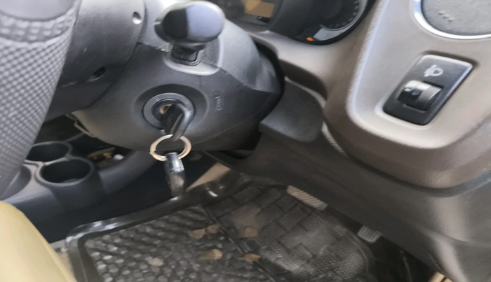 2013 Honda Brio VX AT, Petrol, Automatic, 1,61,078 km, interior