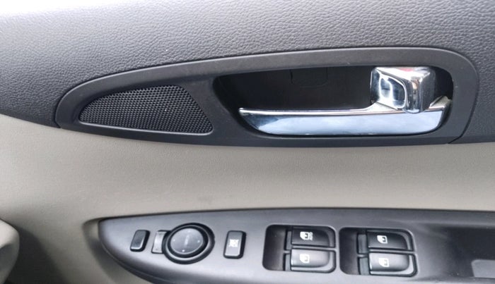 2013 Hyundai i20 MAGNA (O) 1.2, Petrol, Manual, 66,234 km, interior