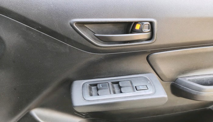 2021 Maruti Swift LXI, Petrol, Manual, 53,260 km, interior