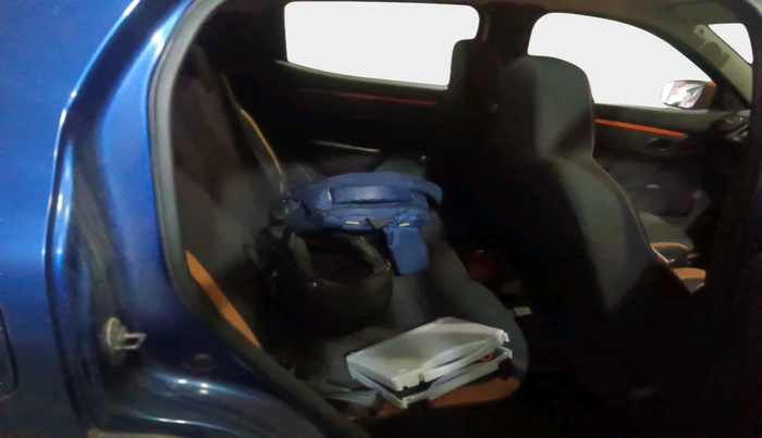 2018 Renault Kwid CLIMBER 1.0 AMT, Petrol, Automatic, 34,380 km, interior