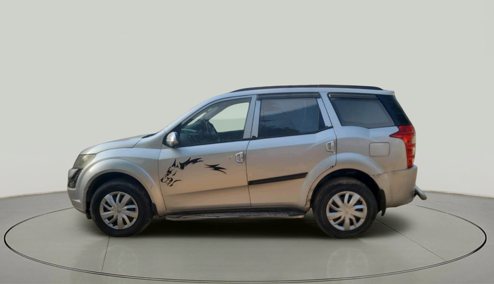 2017 Mahindra XUV500 W4 1.99, Diesel, Manual, 1,29,955 km, exterior