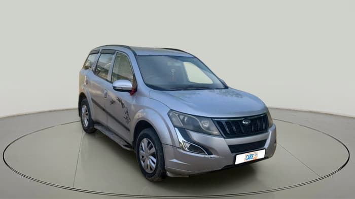 2017 Mahindra XUV500 W4 1.99, Diesel, Manual, 1,29,955 km, exterior